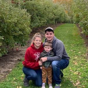 Meet your Posher, Johnathan